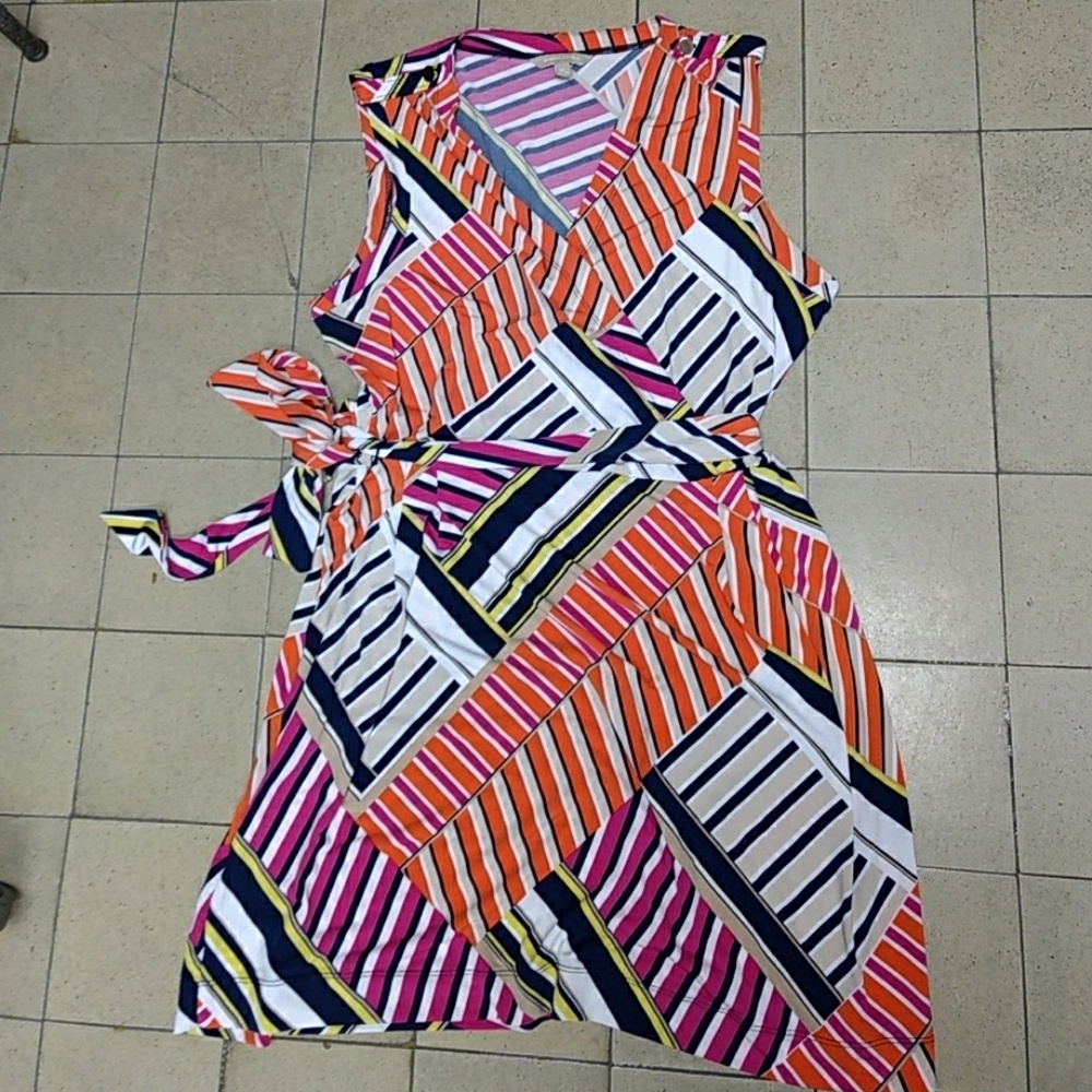 Beautiful & comfortable faux wrap dress